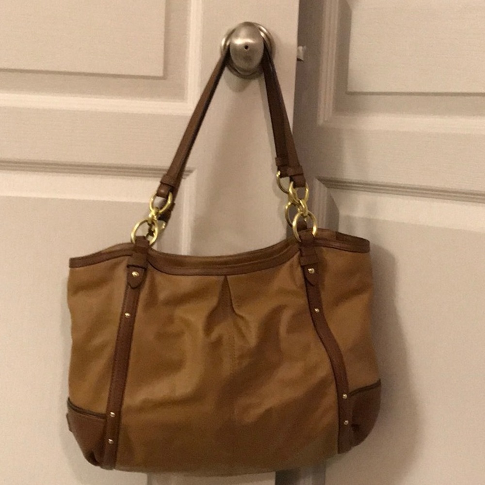 Couch leather handbag